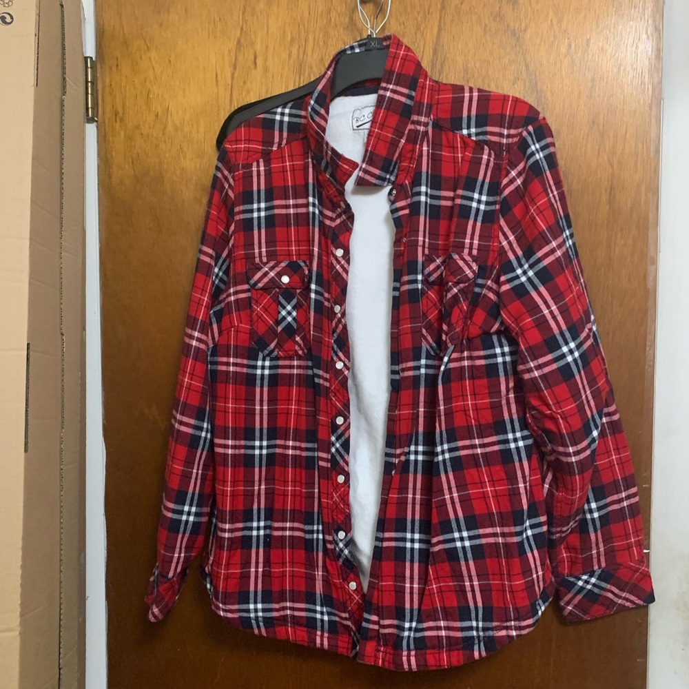WOMEN'S SHERPA LINED FLANNEL FOR WINTER! SIZE XL